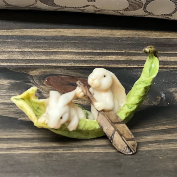 Resin bunny family - Picture 3 of 9